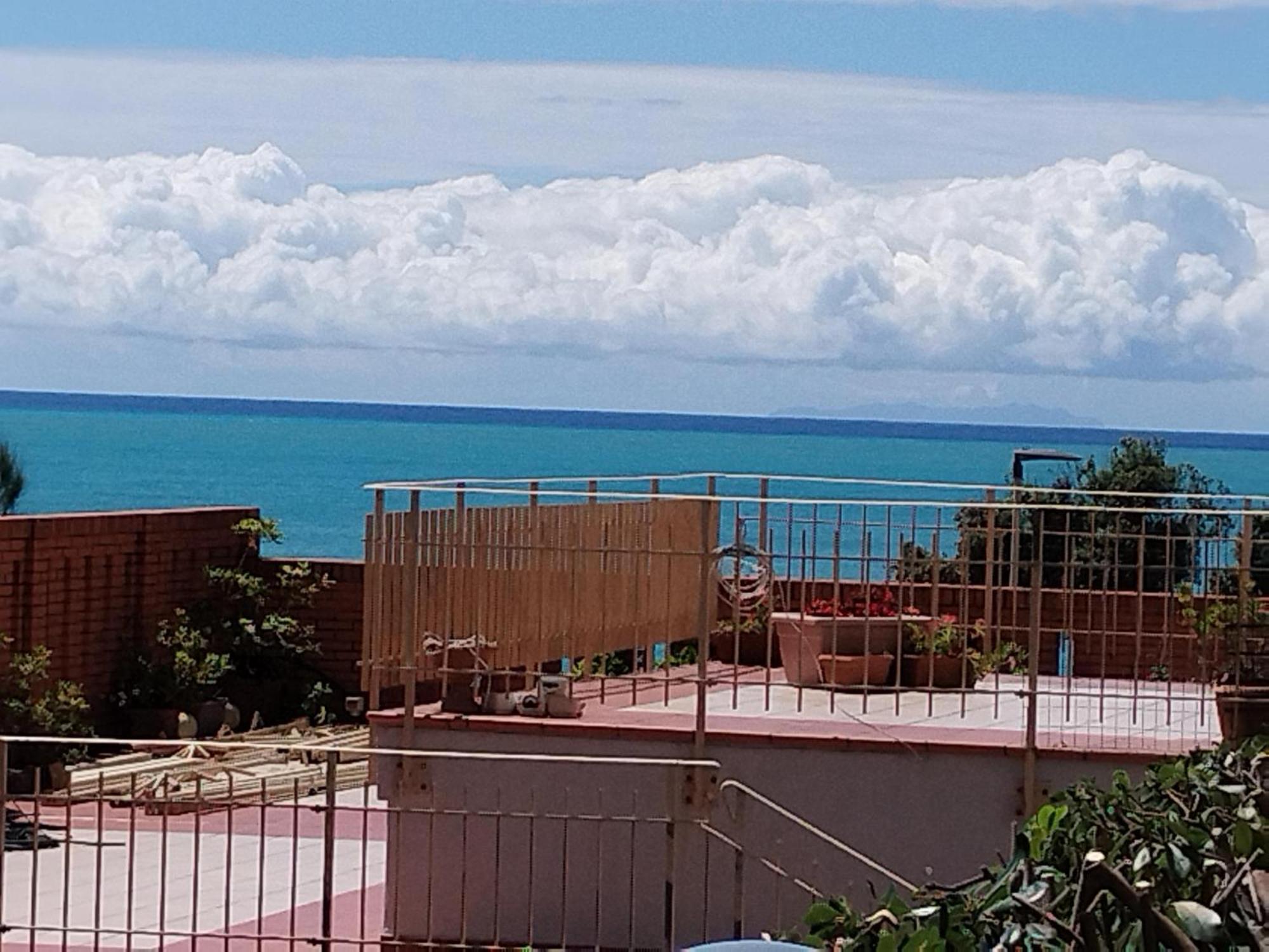 La Casa Di Filippo Apartment Quercianella Ngoại thất bức ảnh